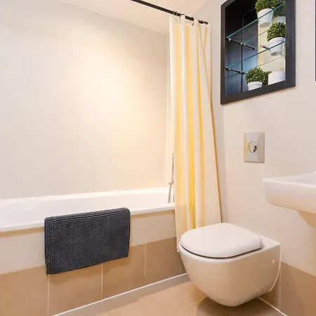 شقة 2 Bed 2 En-suite Luxury Centre